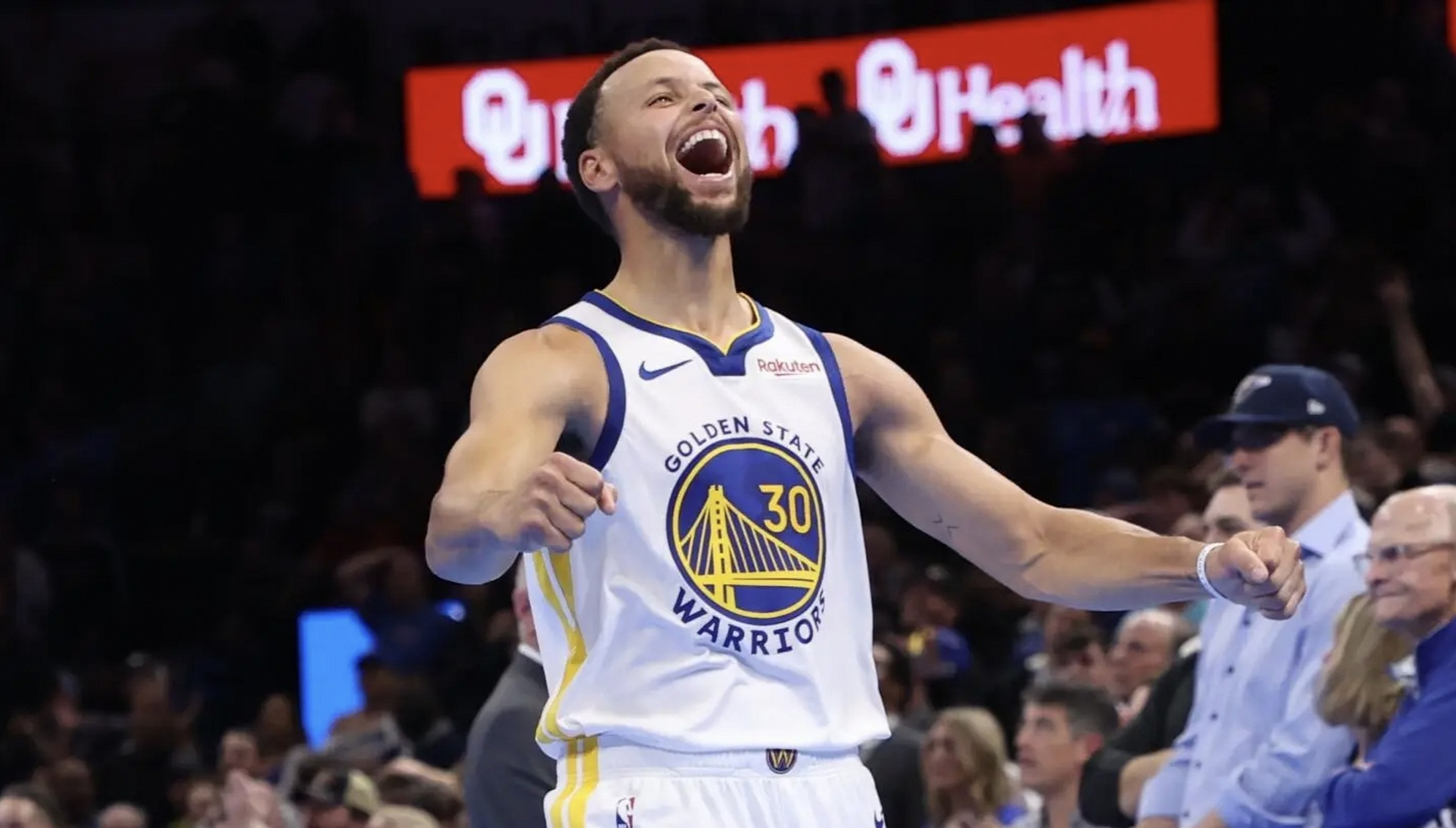 中国队前途光明！，库里新星刷新纪录表现突出赢得满堂喝彩