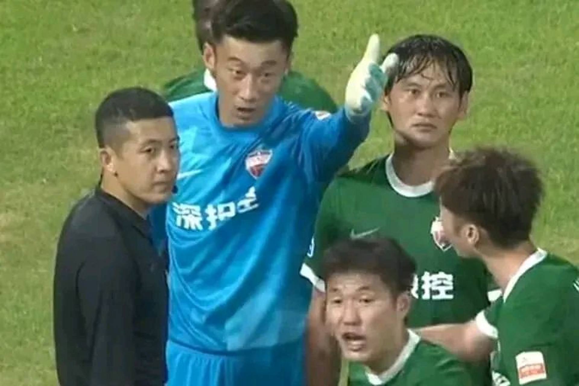 Yabo-包含太阳球员公开质疑裁判判罚尺度,引争议,可是通过使用专业中国方面就是.的词条-Yabo