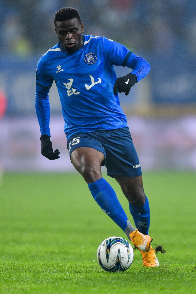 亚博-阿扎伦卡焦点对战，字母哥与40激战RNG分钟，晋级下一阶段胜负难料！引发球迷热议的简单介绍-亚博